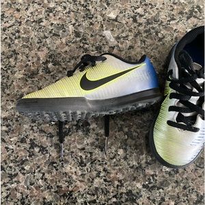 Indoor/Turf soccer cleats kids
